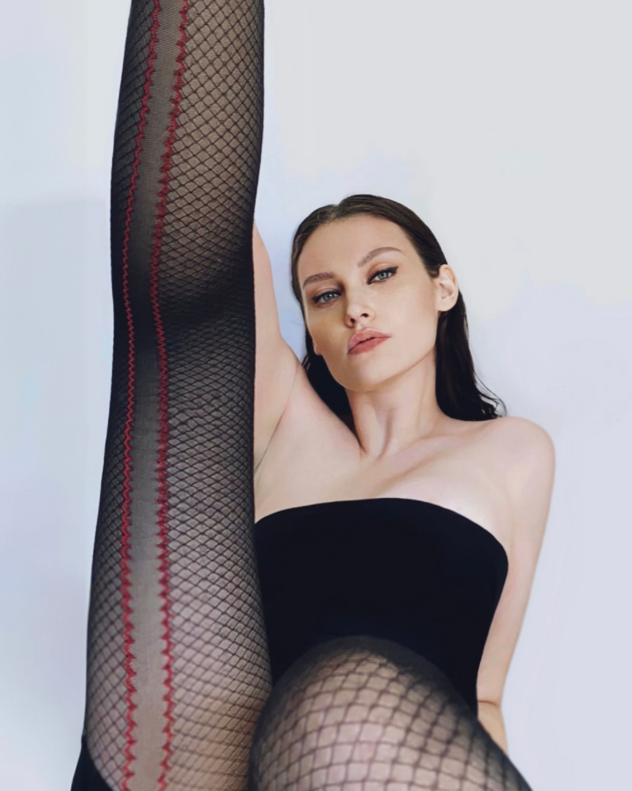 @nikkicgal in Fogal's Konoha Tights